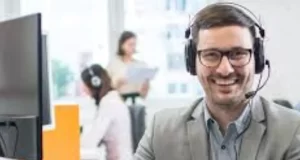 ESPECIALISTA EM ATENDIMENTO AO CLIENTE