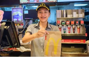 Oportunidade de Carreira no McDonald’s – Faça Parte da Nossa Equipe! Oportunidade de Carreira no McDonald's - Faça Parte da Nossa Equipe!