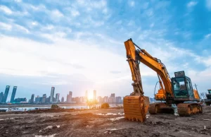 Sólida Engenharia e Construção: Almoxarife, Mecânico de Máquinas Pesadas, Encarregado de Suprimentos, Operador de Pá Carregadeira, Operador de Trator de Esteira Hidráulica