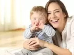 Contrata-se Babá: R$ 2.800,00 + Vale-transporte + Alimentação no local